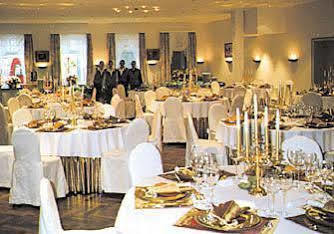 Niebueller Hof Hotel Buitenkant foto